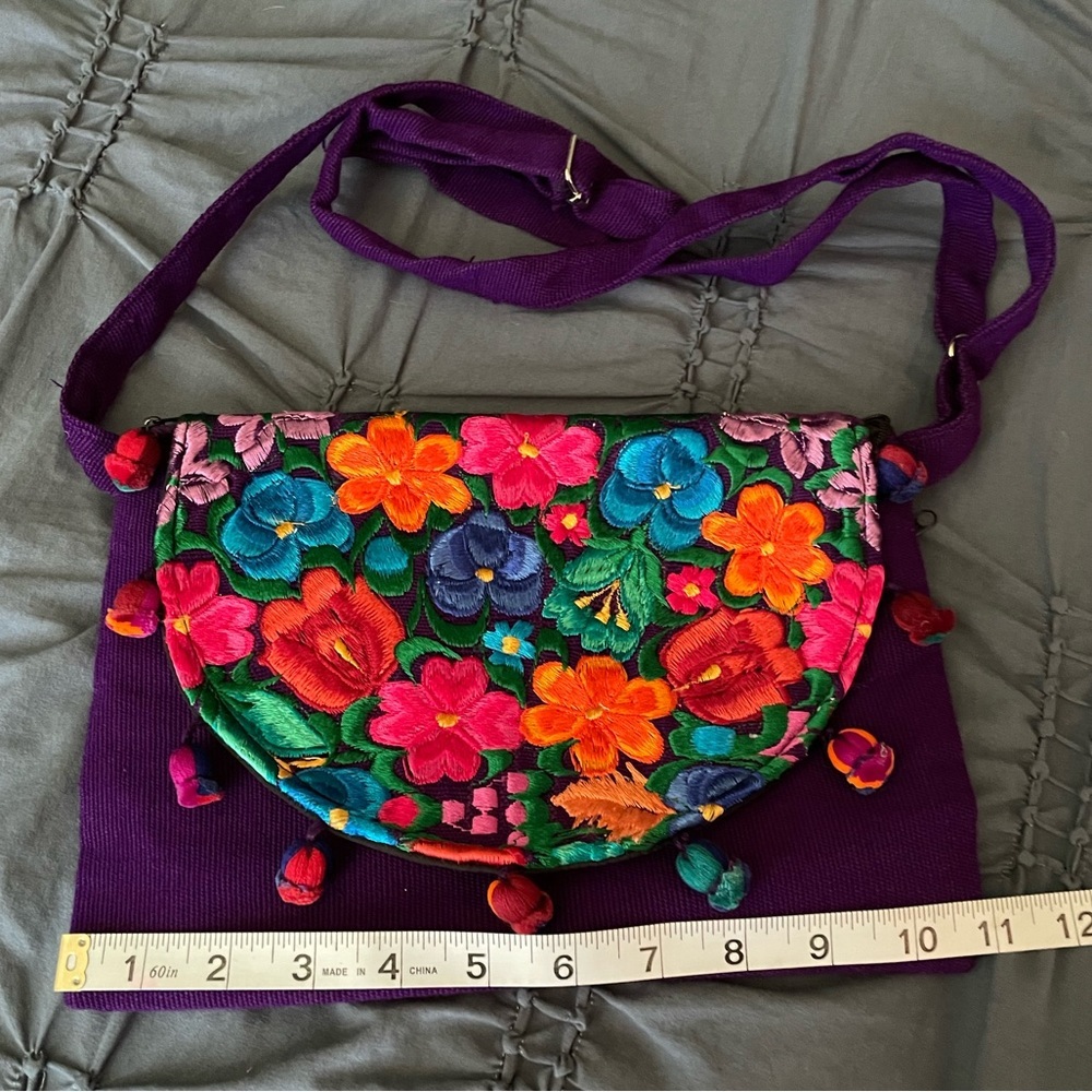 Mexican embroidery bag purple - Picture 3 of 6